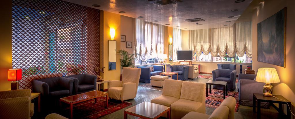 Hotel Jet Лидо-ди-Езоло Экстерьер фото